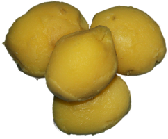 Kartoffeln gekocht und geschält